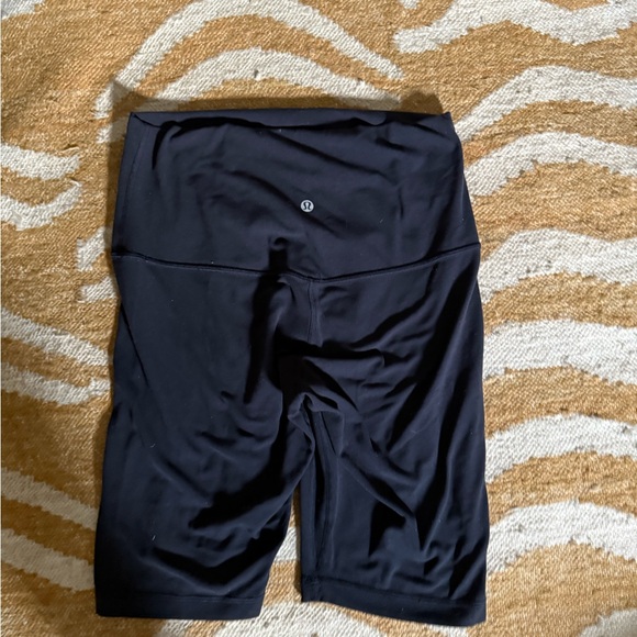 Lululemon Align Bike shorts sz 10 - Picture 1 of 2